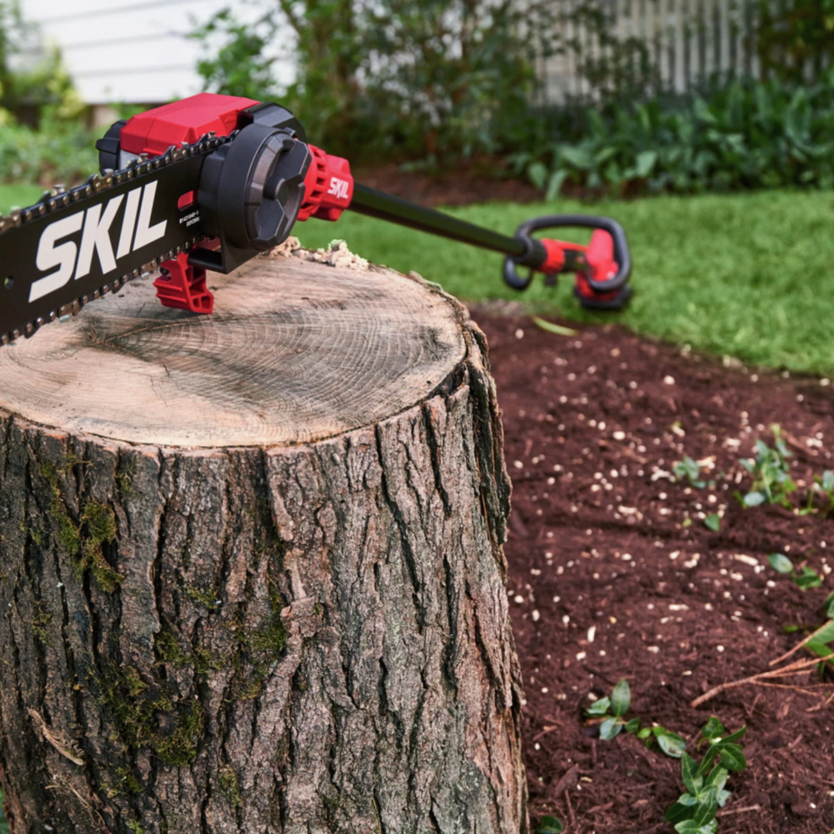 40V Brushless 10-in. Pole Saw Kit with 2.5Ah Battery & Charger G538735
