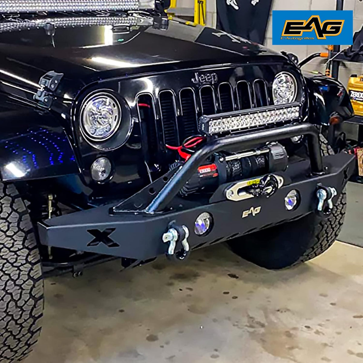 Front Bumper with Tire Carrier Combo V819