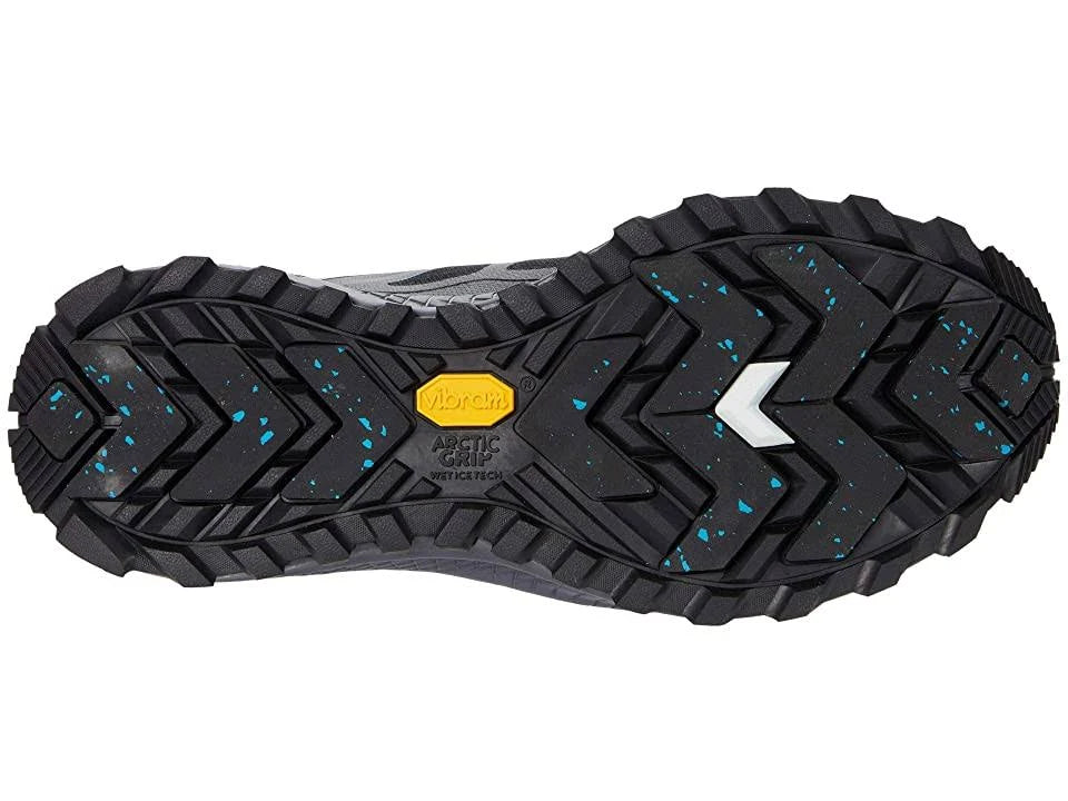 Black / Blue Trail Running Shoes J331682