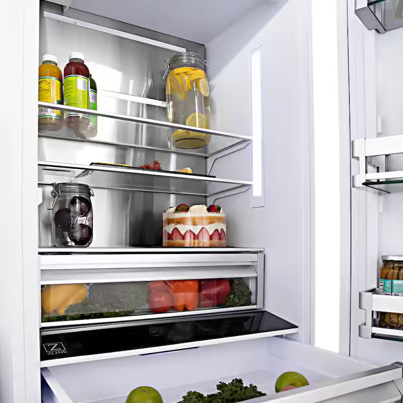 4-Door French Door Refrigerator with Ice and Water Dispenser Y1946