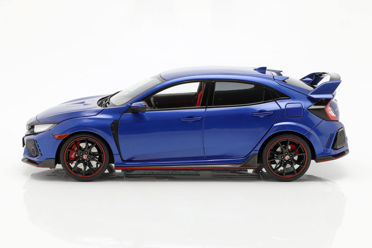 Blue 1:18 LCD Model Car G2151