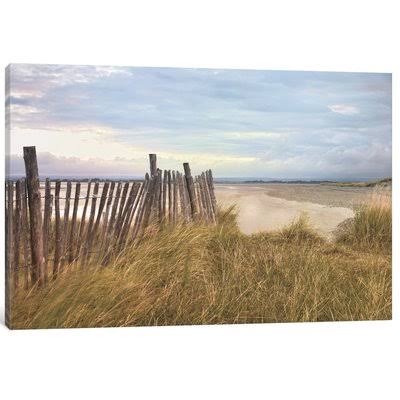 Photographic Print on Canvas 26x22 H x 40x22 L x 0.75x22 D G695
