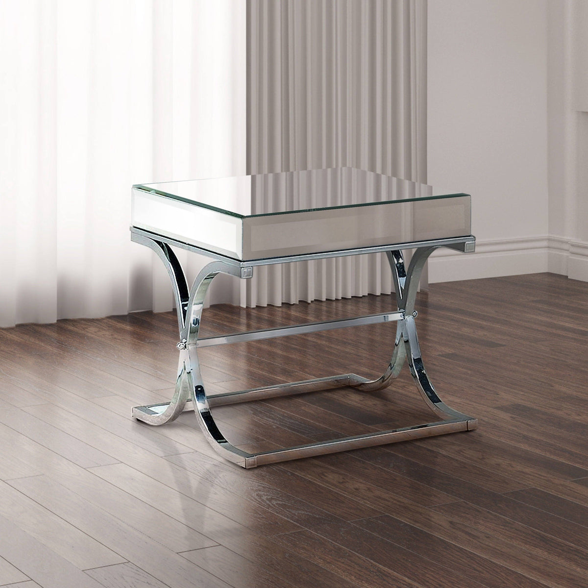 Chrome Metal Square End Table Z567