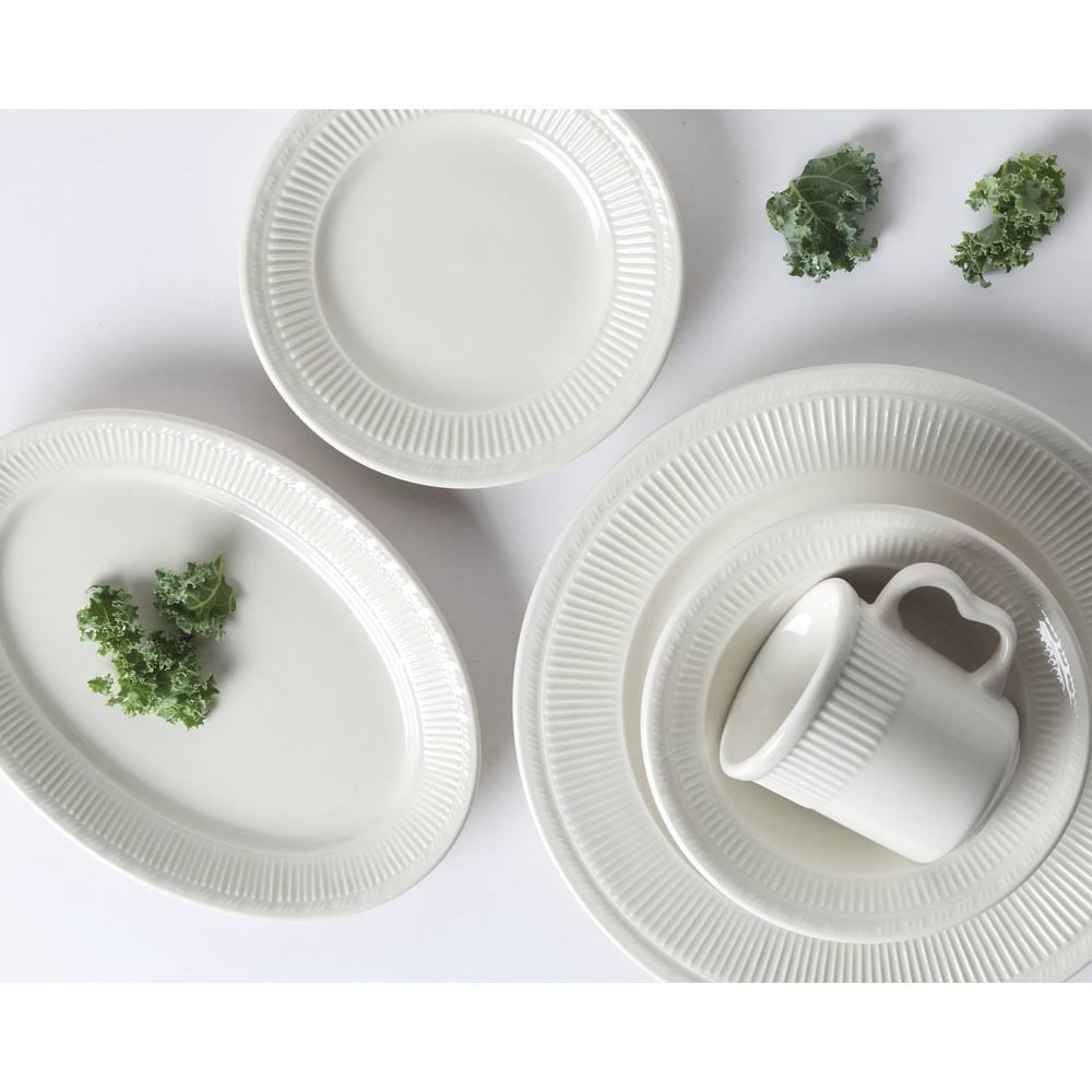 White 6.5 in. Embossed Plate H61915