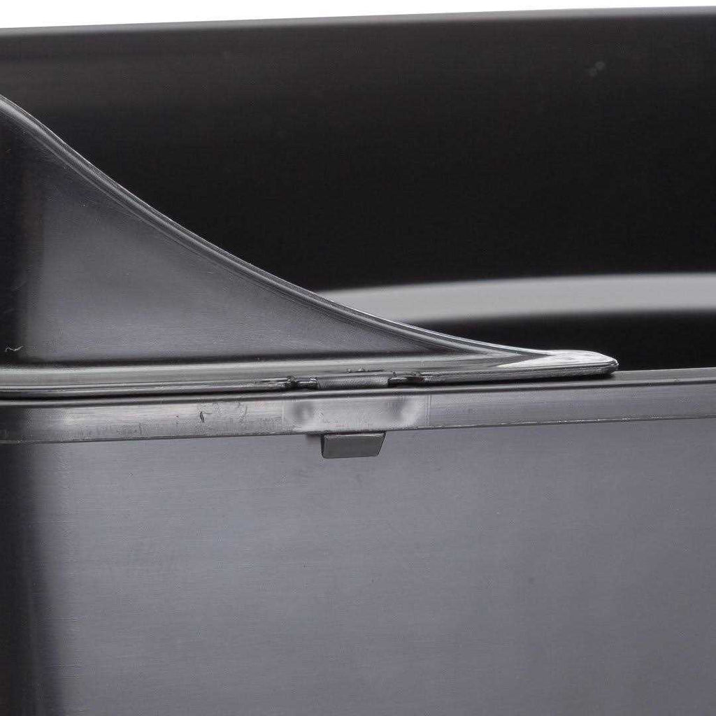 Litter Box with Litter Guard L700